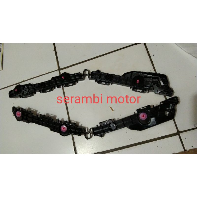 brecket bumper belakang Fortuner vrz original
