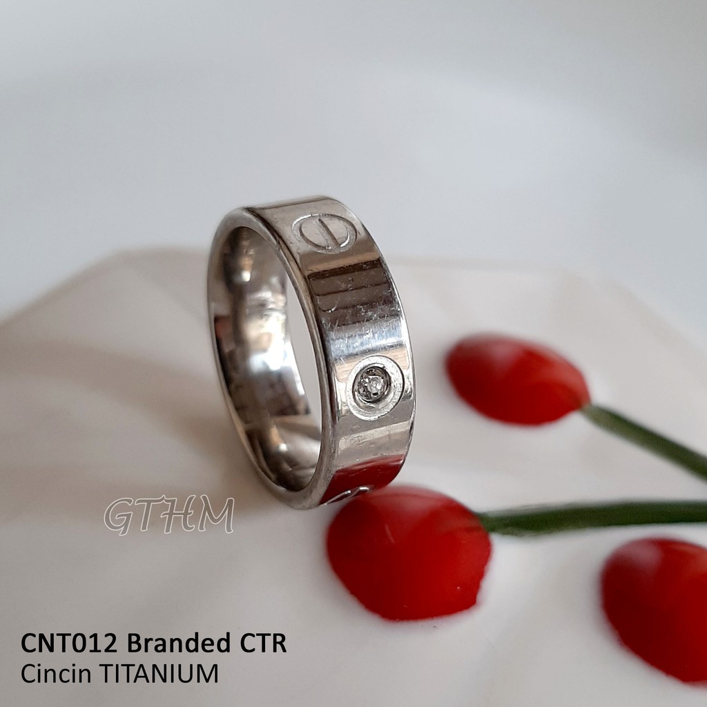 cincin titanium carter bisa untuk pria dan wanita pasangan atau single mewah seperti emas asli