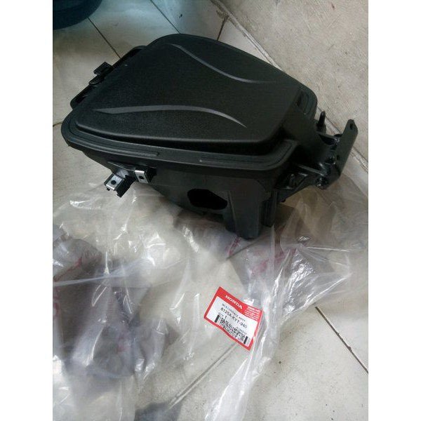 Box Bagasi box luggage Assy Tutup 8125A-KYT-940 HONDA SCOOPY KARBURATO