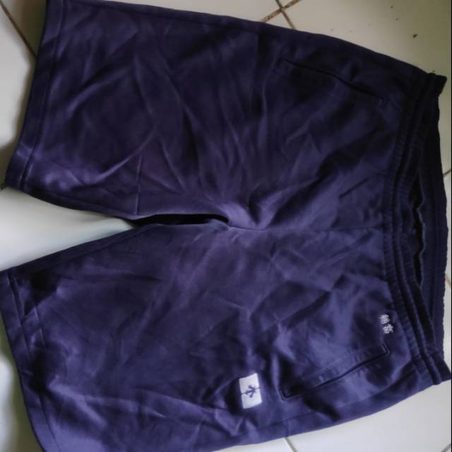 Celana pendek secend "Descente"