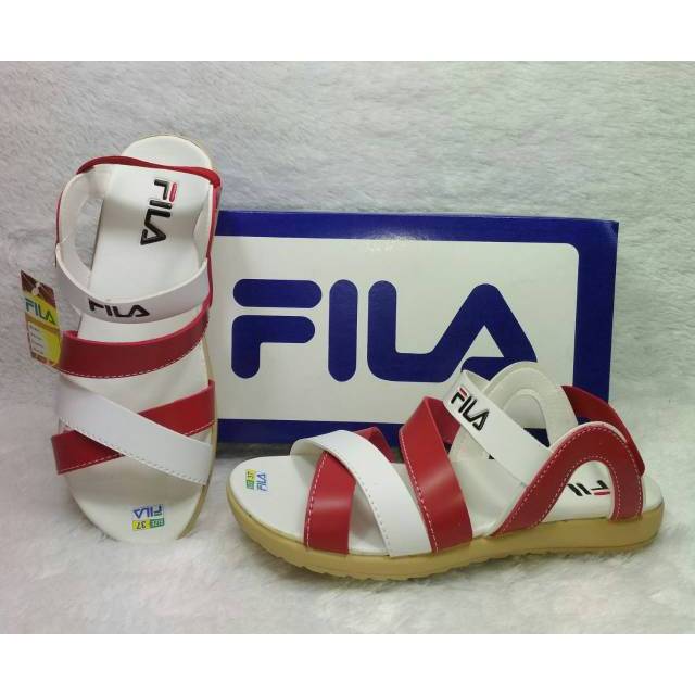 Sepatu sandal FiLa wanita 05