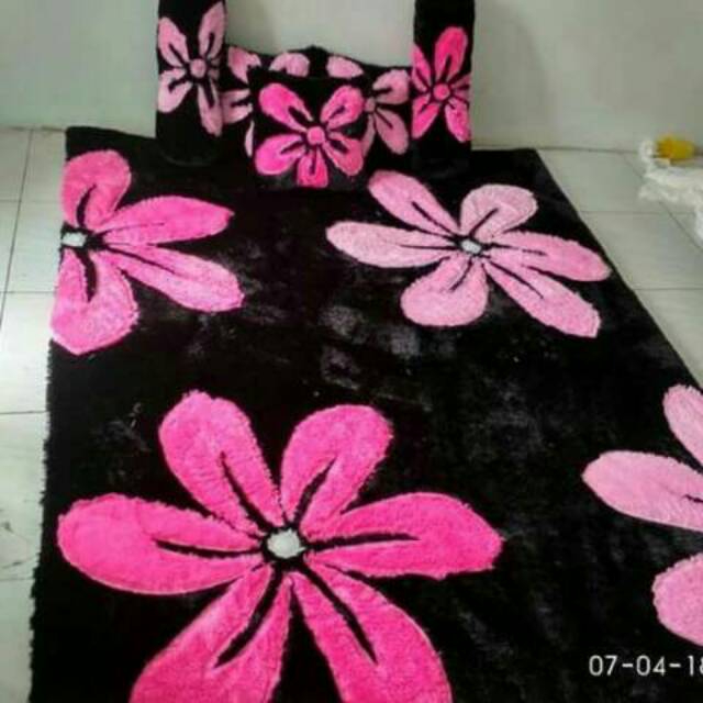 Karpet Bulu Rasfur Motif