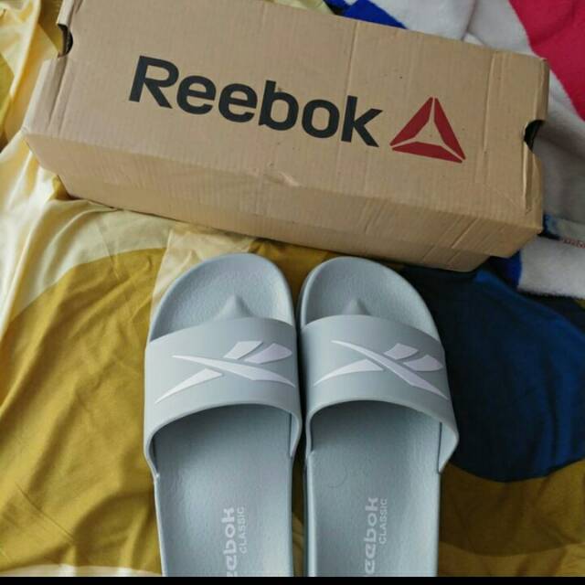 Sandal Slop Reebok grey