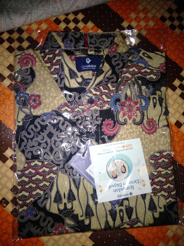 Devago Kemeja Pria Batik Premium Stretch Kerah Motif Arsenio Lengan Pendek M-2xl
