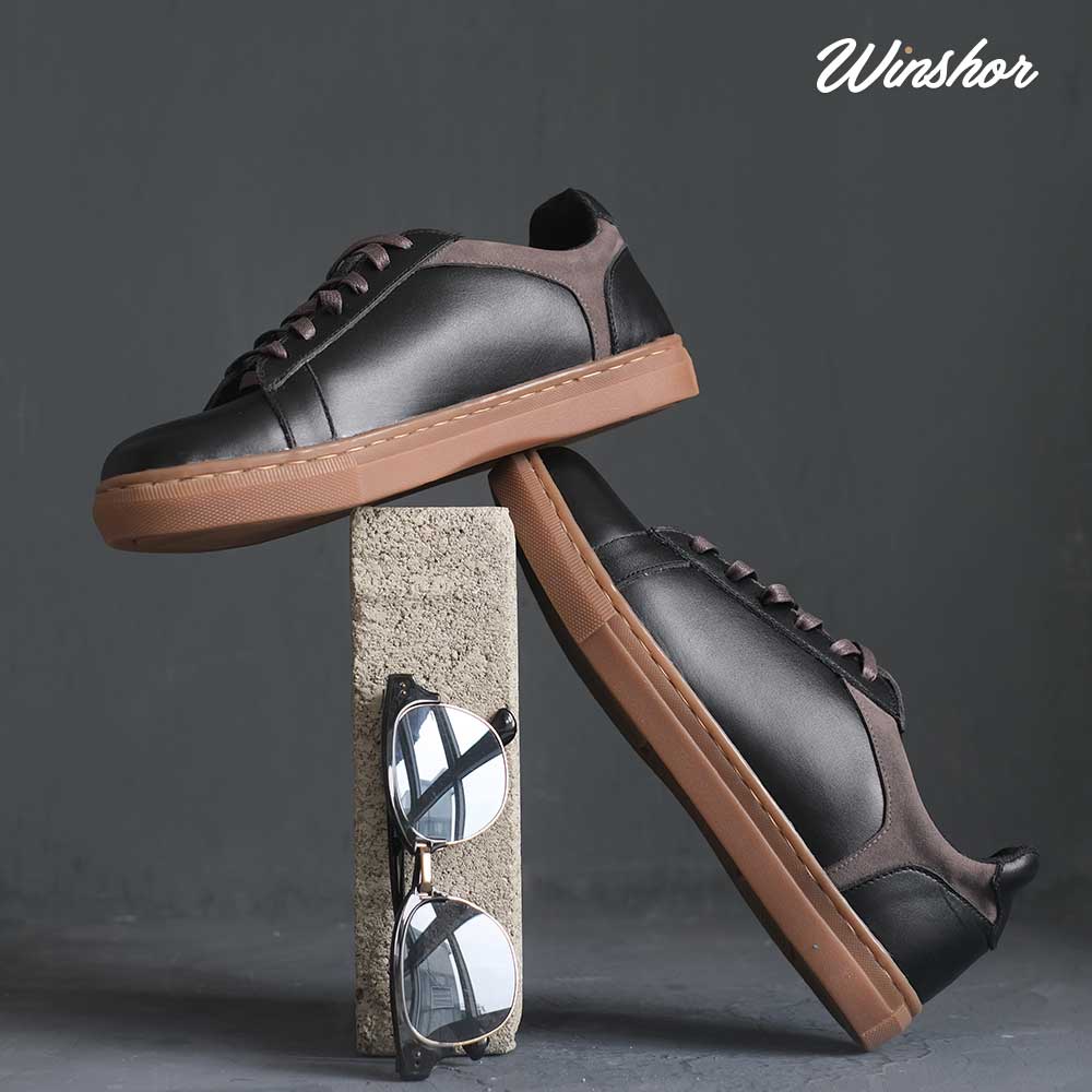 Sepatu Sneakers Kulit Pria - Winshor - Onyx - Black Grey Gum