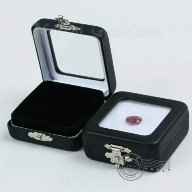 

Black leather diamond box 55x55x24mm gems display box /kotak batu kulit ekslusif