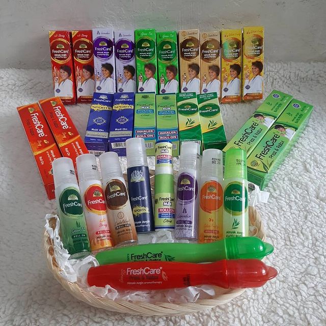 Freshcare PRESS RELAX / ROLL ON Minyak Angin Aromatherapy ( Bisa Kerok ) Fresh Care Aromaterapi Patch