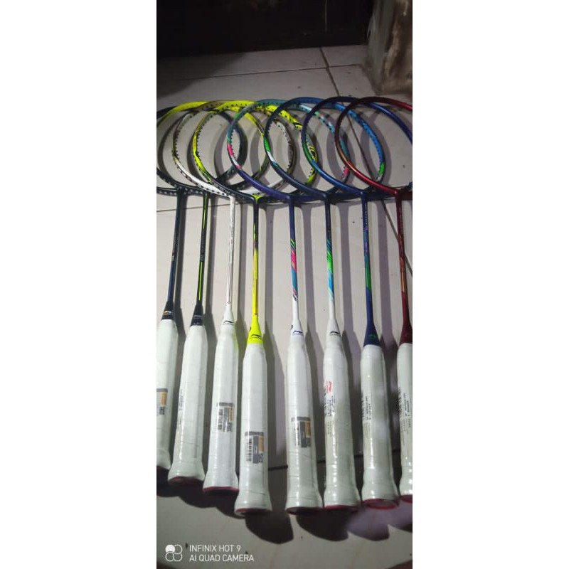 raket lining  dan Yonexori Taiwan