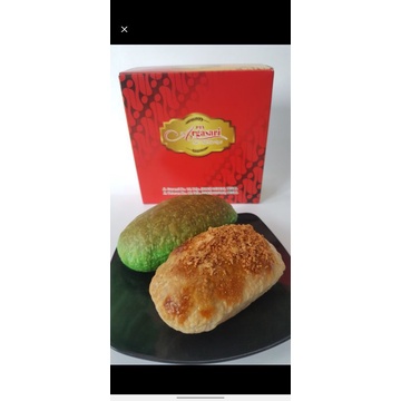 

Pia Argasari Oleh Oleh Khas Tegal ( Sopia Aneka Rasa )