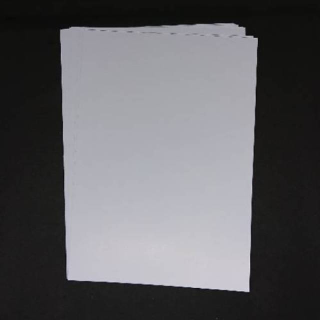 

Kertas Art Carton 210 A4