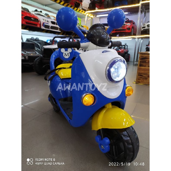 Motor Aki Anak Minion Blue+Remote control