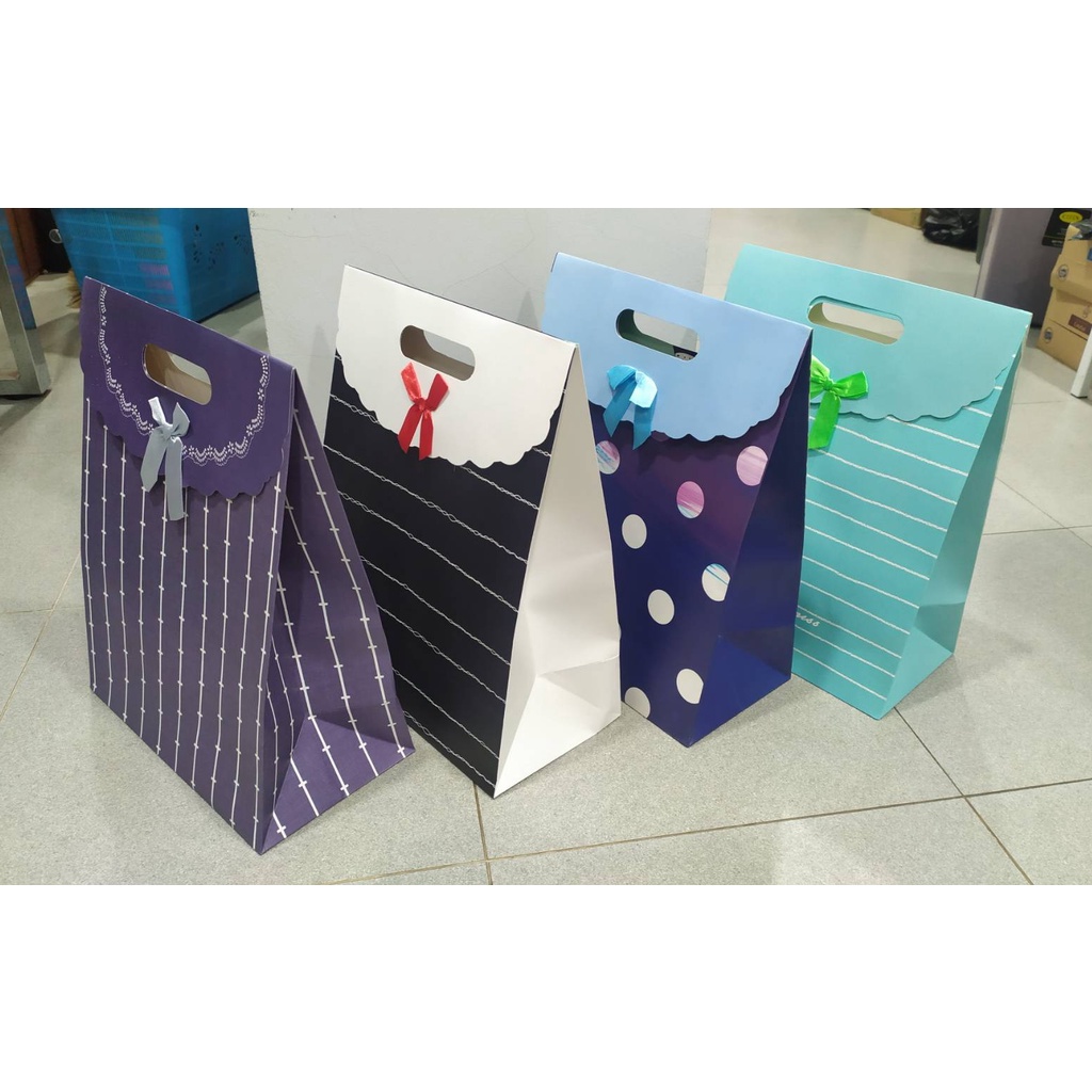 Paper Bag / Tas Kantong Kertas Kado Hadiah Souvenir Bingkisan Ukuran Besar
