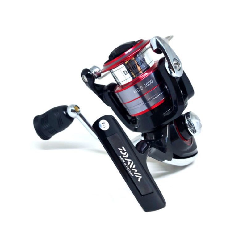 REEL DAIWA MG S 2000