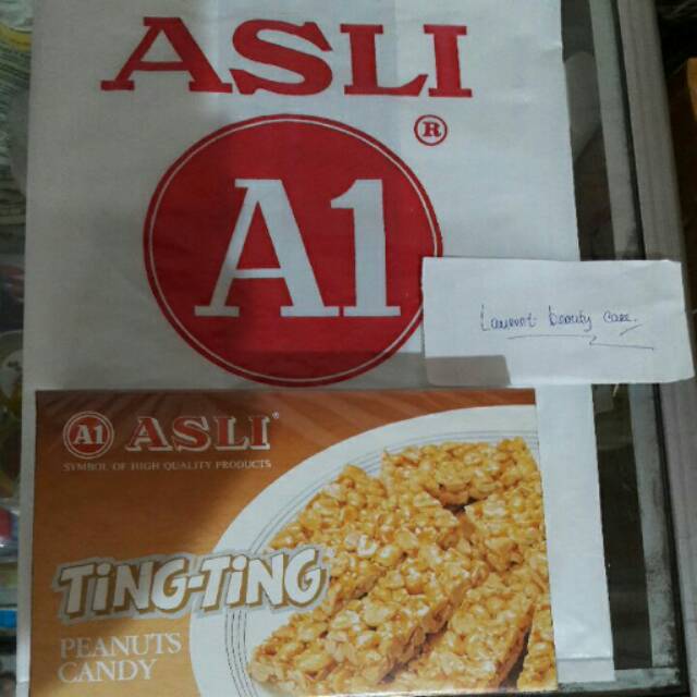 

Ting Ting asli a1 peanut candy / Ting-Ting oleh oleh medan