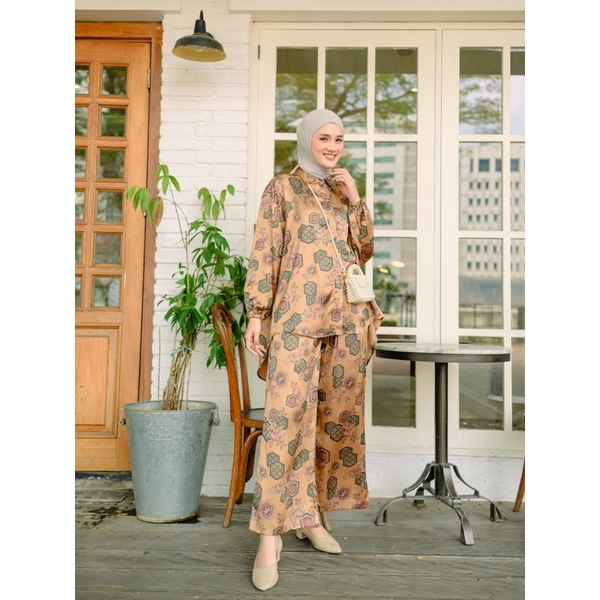 WINY SET