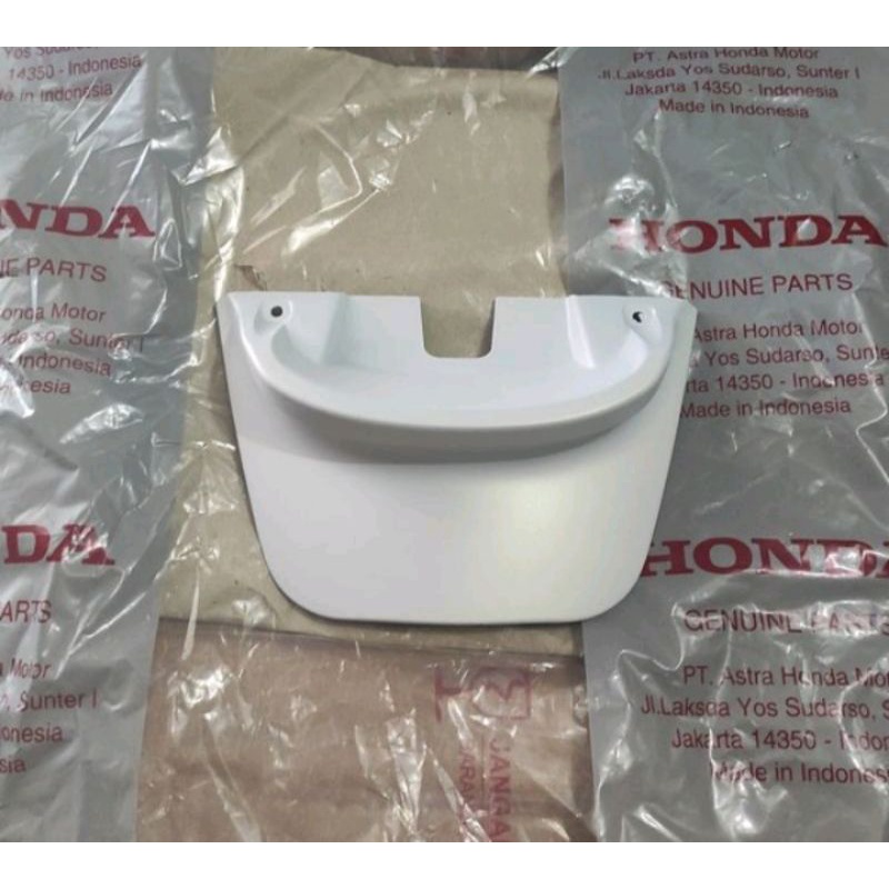 cover sambungan body belakang Scoopy 2021 k2f original putif doff cover rr center Scoopy 2021 origin