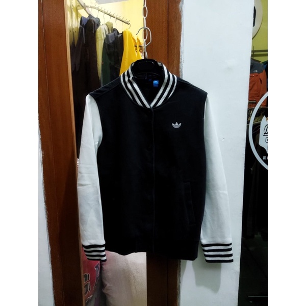 varsity second adidas