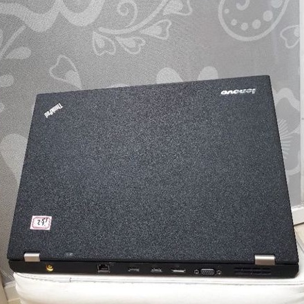 Laptop 14in Thinkpad T420 LENOVO core i5 8GB SSD256 mulus bagus