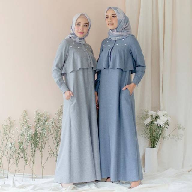 Ava Dress Wearing Klamby