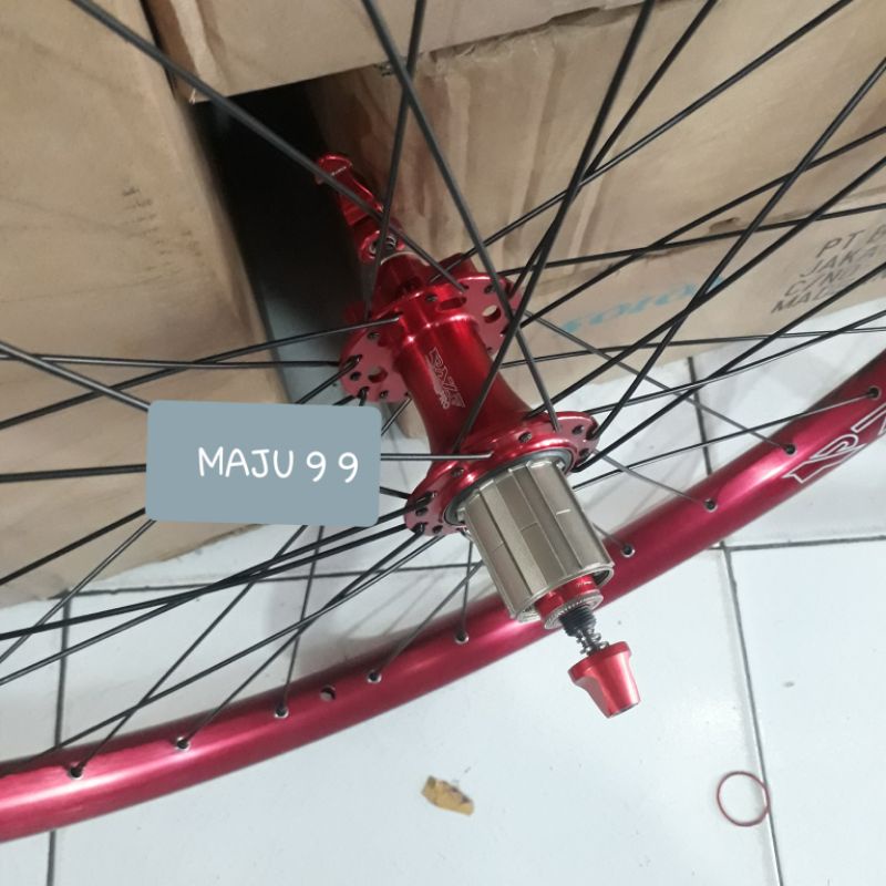 Wheelset 27.5 Raze pro Rim R7+Hub freehub Raze Pro 32 hole Suara Tawon Sepasang depan belakang