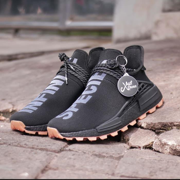 13056 Pharrell x adidas NMD Hu Trail Cloud Mood abu pu