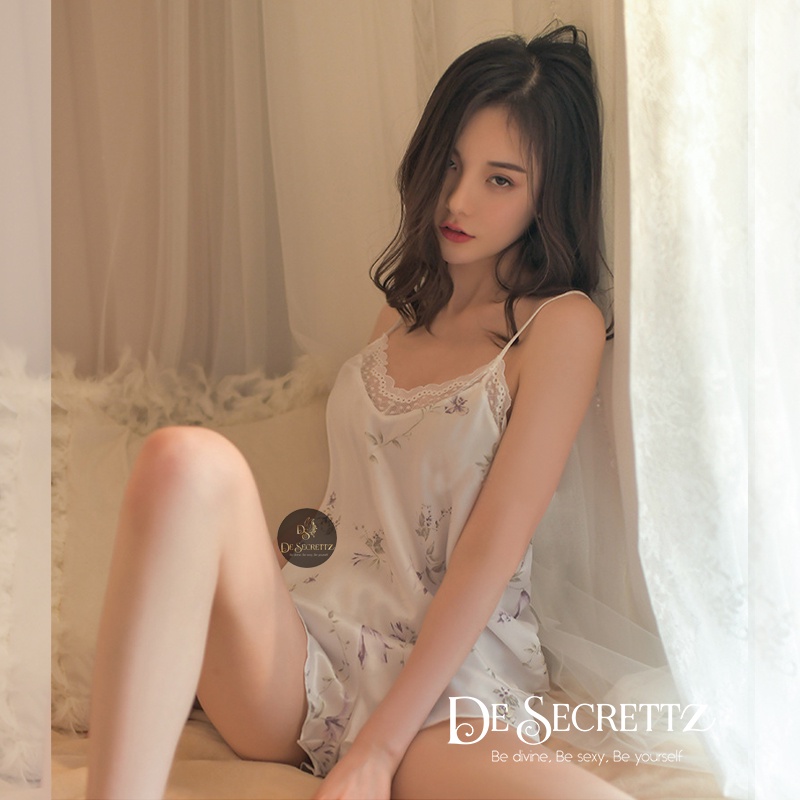 DeSecrettz BECCA Baju Tidur One Set Wanita Korean Style Includes Tanktop Dan Hot Pants Bahan Satin