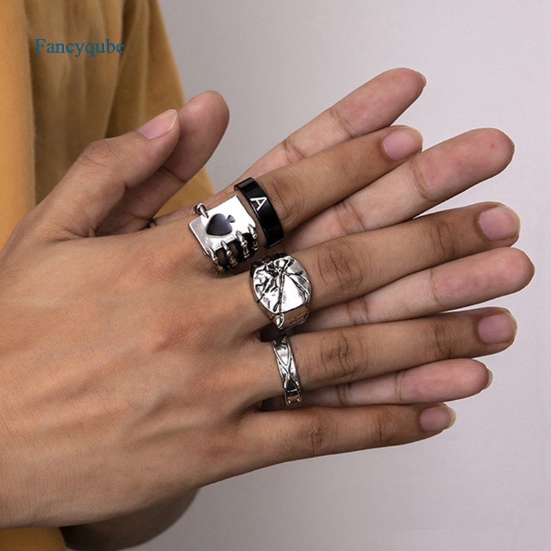 Fancyqube 4pcs / Set Perhiasan Cincin Retro Vintage Warna Silver Untuk Pria