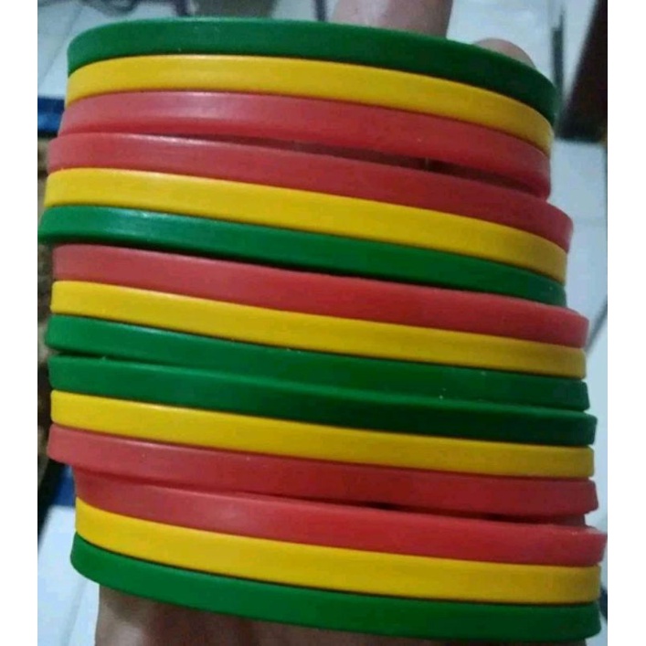 gelang karet motip rasta