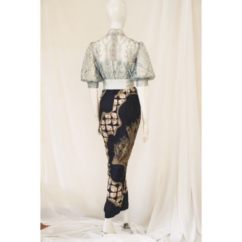 Kebaya Modern dewasa