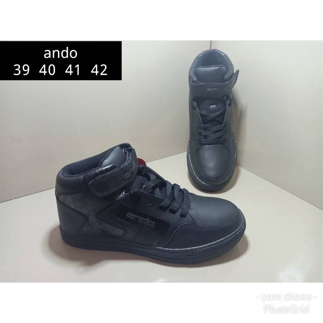 Sepatu Ando Black Pria