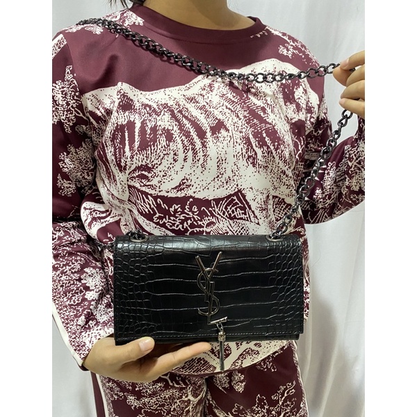 TAS SELEMPANG WANITA CROCO RUMBAY HITAM FREE BOX DAN PAPERBAG