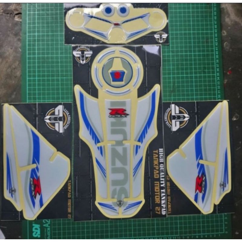 STIKER STICKER RESIN TIMBUL TANKPAD TANK PROTECTOR SUZUKI GSX R150