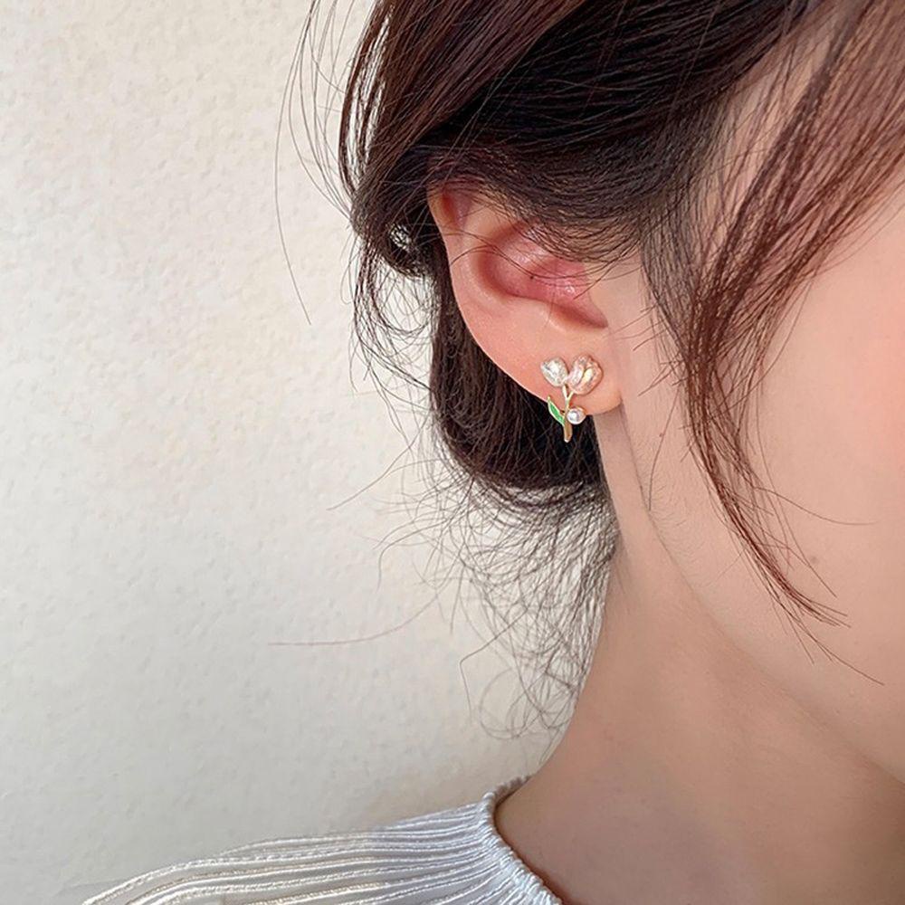 Mxbeauty Anting Tulip Perempuan Mini Manis Tetes Minyak Hadiah Merah Muda Musim Panas Anting Mutiara