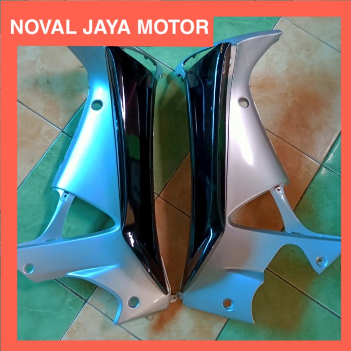 Sayap luar dalam Supra X 125 lama silver