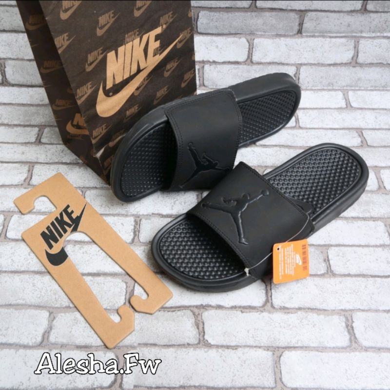 Sandal Slide Nike Bennasi Jordan Black / Sendal Slop  Nike Bennasi Jordan Hitam / Sandal Terlaris Premium Hight Quality