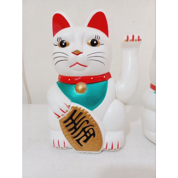 Maneki Neko Putih Klasik / Kucing Hoki Jepang / Lucky Cat Putih / Kucing Pemanggil Rezeki