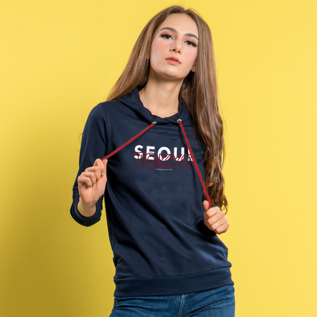 

C2 Meiziu Navy Sweater
