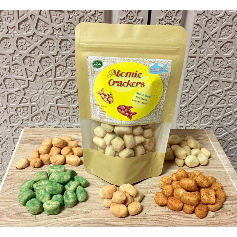 

SNACK CAMILAN ATOM CRACKERS IKAN