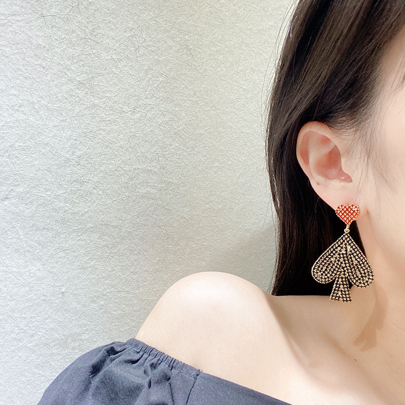 Anting 925 Silver Needle Bentuk Hati Asimetris Aksen Berlian Gaya Korea