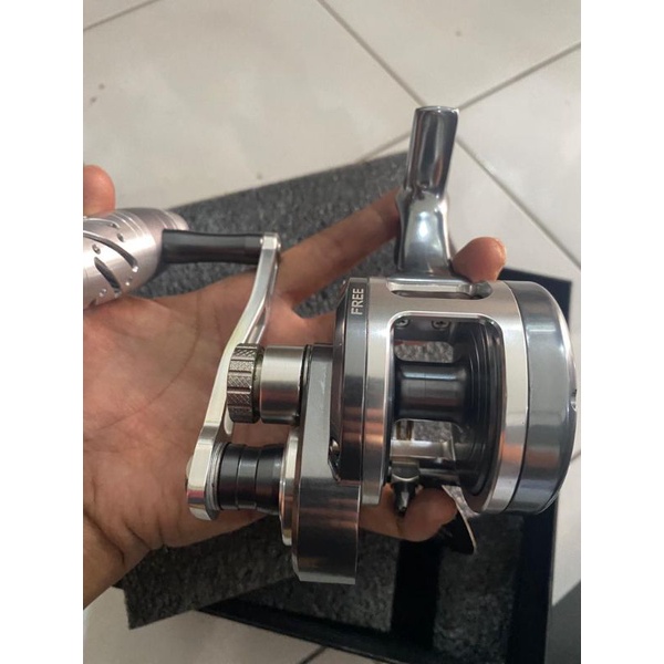 Reel Ryoko Destroyer Underhead RDUH2001 Handle Kiri Warna Silver