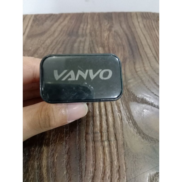 BATOK CHARGER VANVO CVT1-391 ORIGINAL