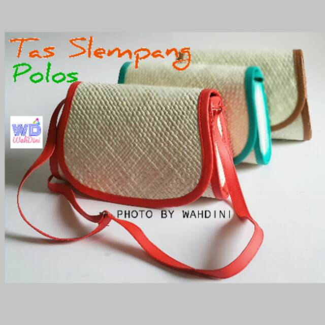 Tas Selempang Cantik Polos Anyaman Pandan