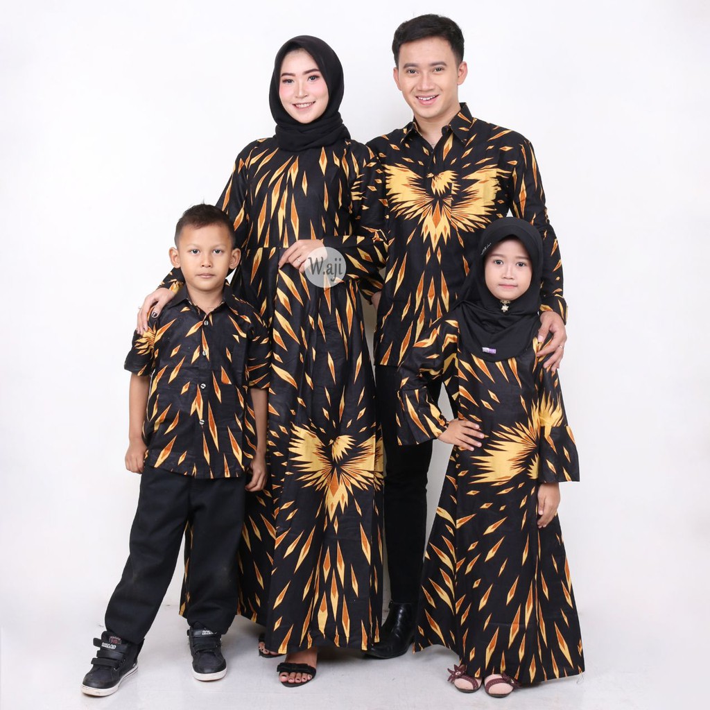 COUPLE BATIK KELUARGA