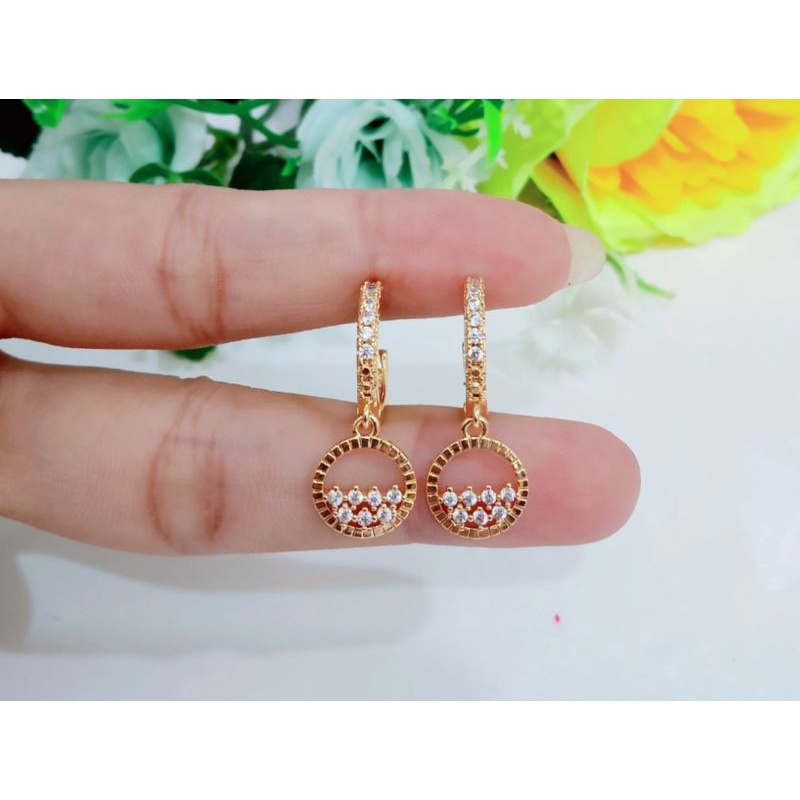 Promo,,,, Anting titanium perhiasan wanita dewasa Dan remaja lapis emas 22 K anti karat motif pilihan