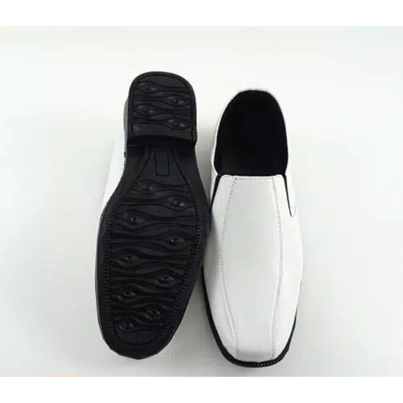 Sepatu Pria Putih Pantofel  untuk kerja kantor Dokter Perawat