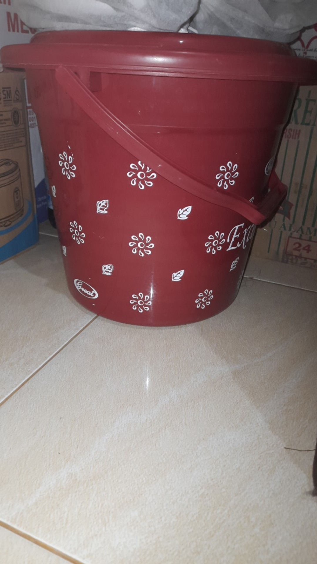 Ember Plastik Plus Tutup Ukuran Sedang 3gl