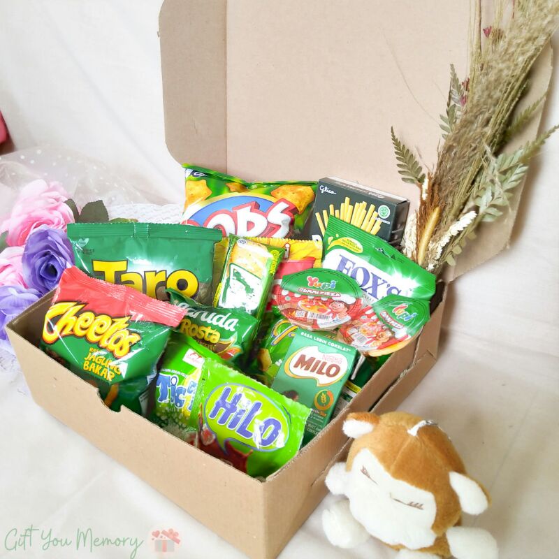 

Gift Snack Box by giftyou.memory (Third Windy)