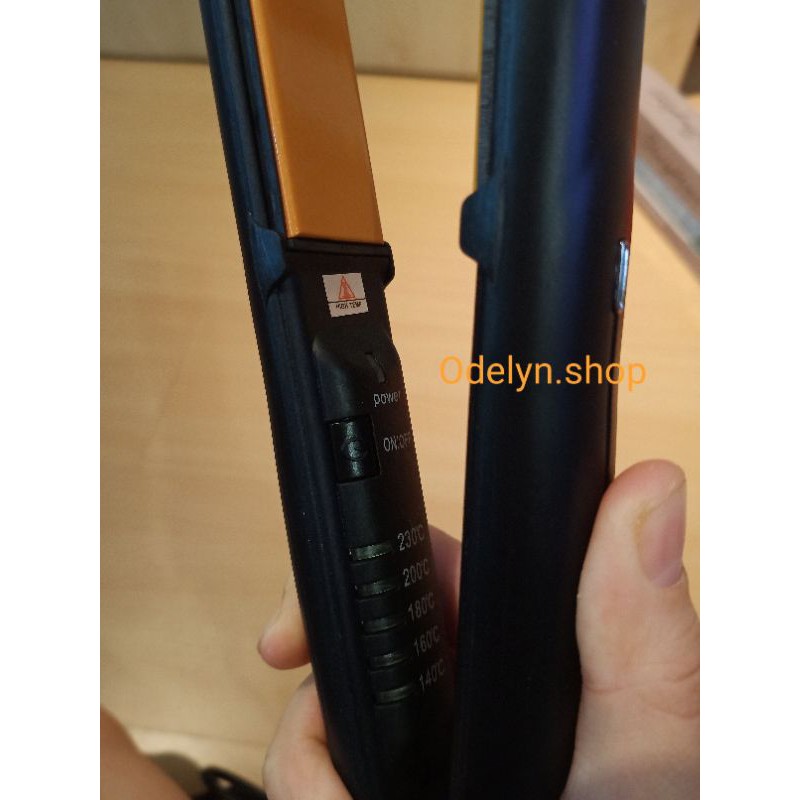 CATOK PREMIUM AMARA 2 IN 1 TYPE AM 1118