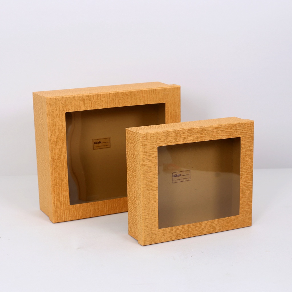 

Box Kotak Kado Tututp Mika - Kadokita