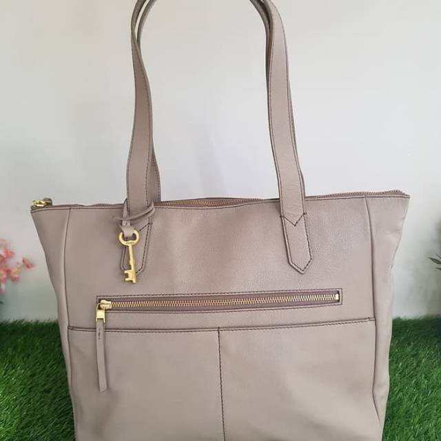 fossil fiona tote